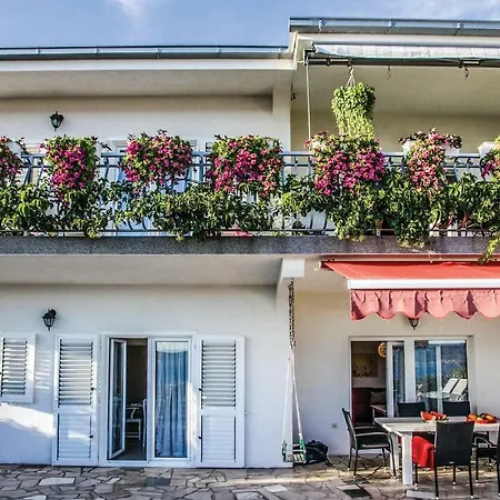 Appartamento Two-bedroom In *