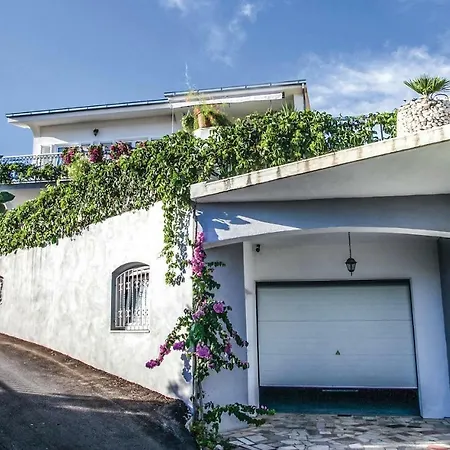 Two-bedroom In Appartamento *